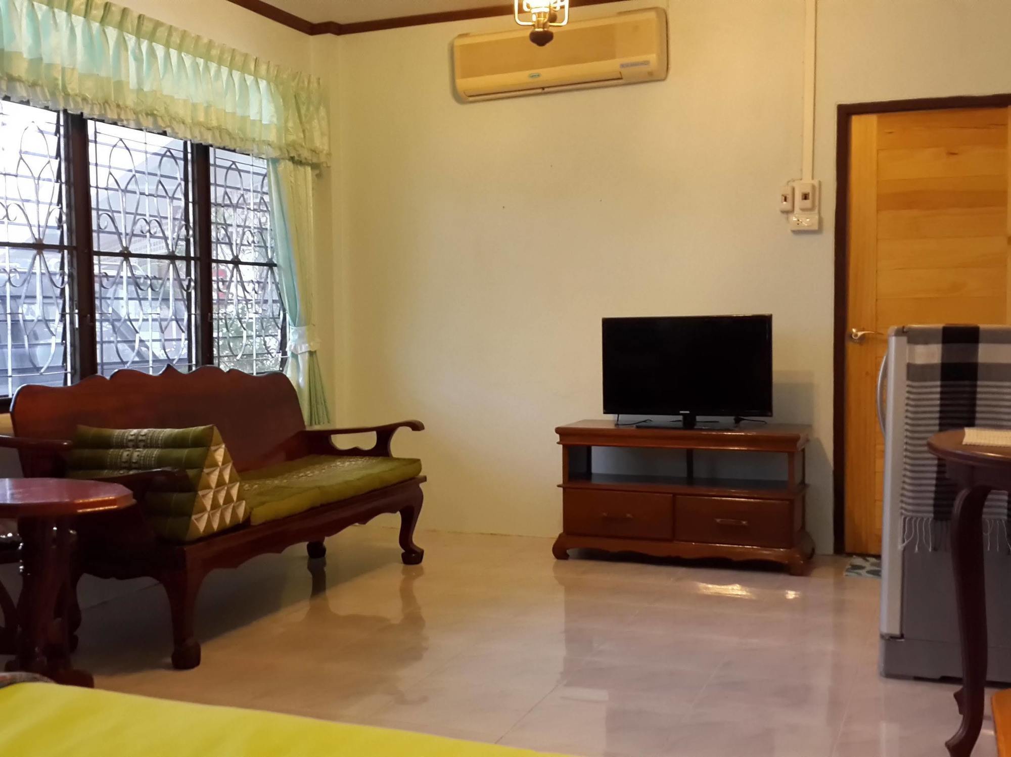The Stay Guest House Лей Екстер'єр фото
