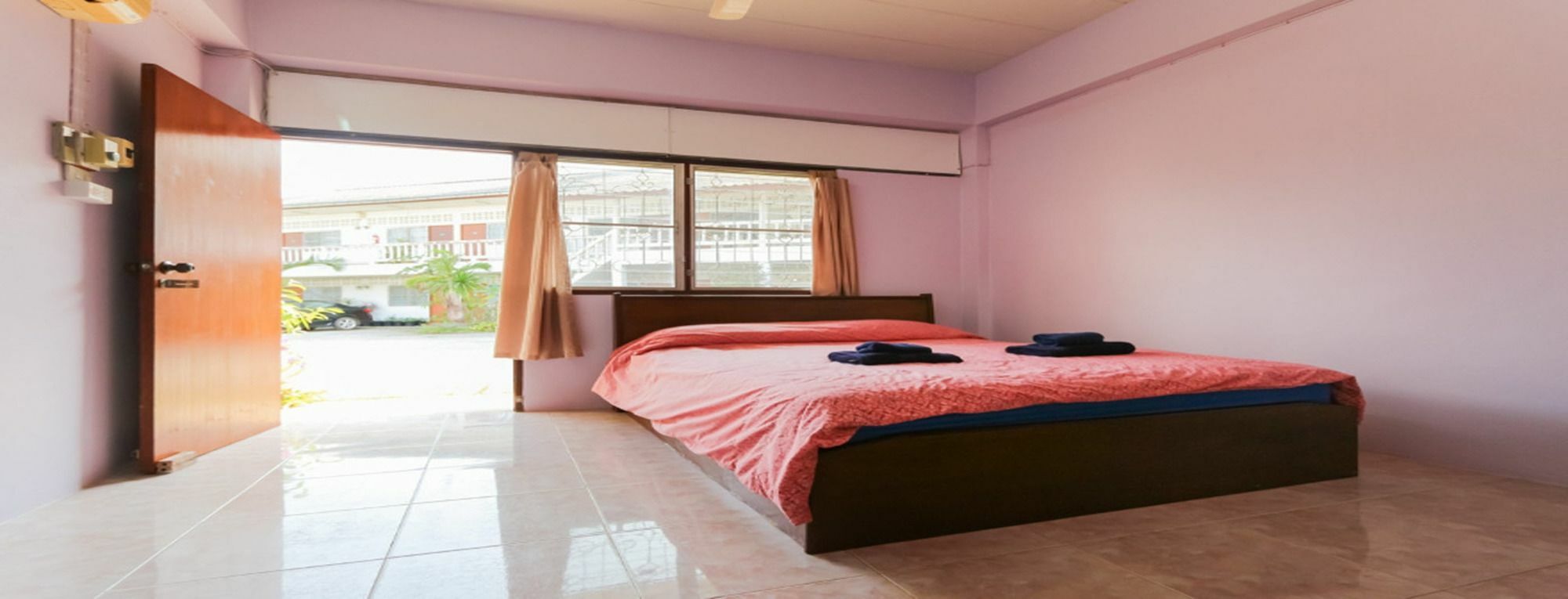 The Stay Guest House Лей Екстер'єр фото