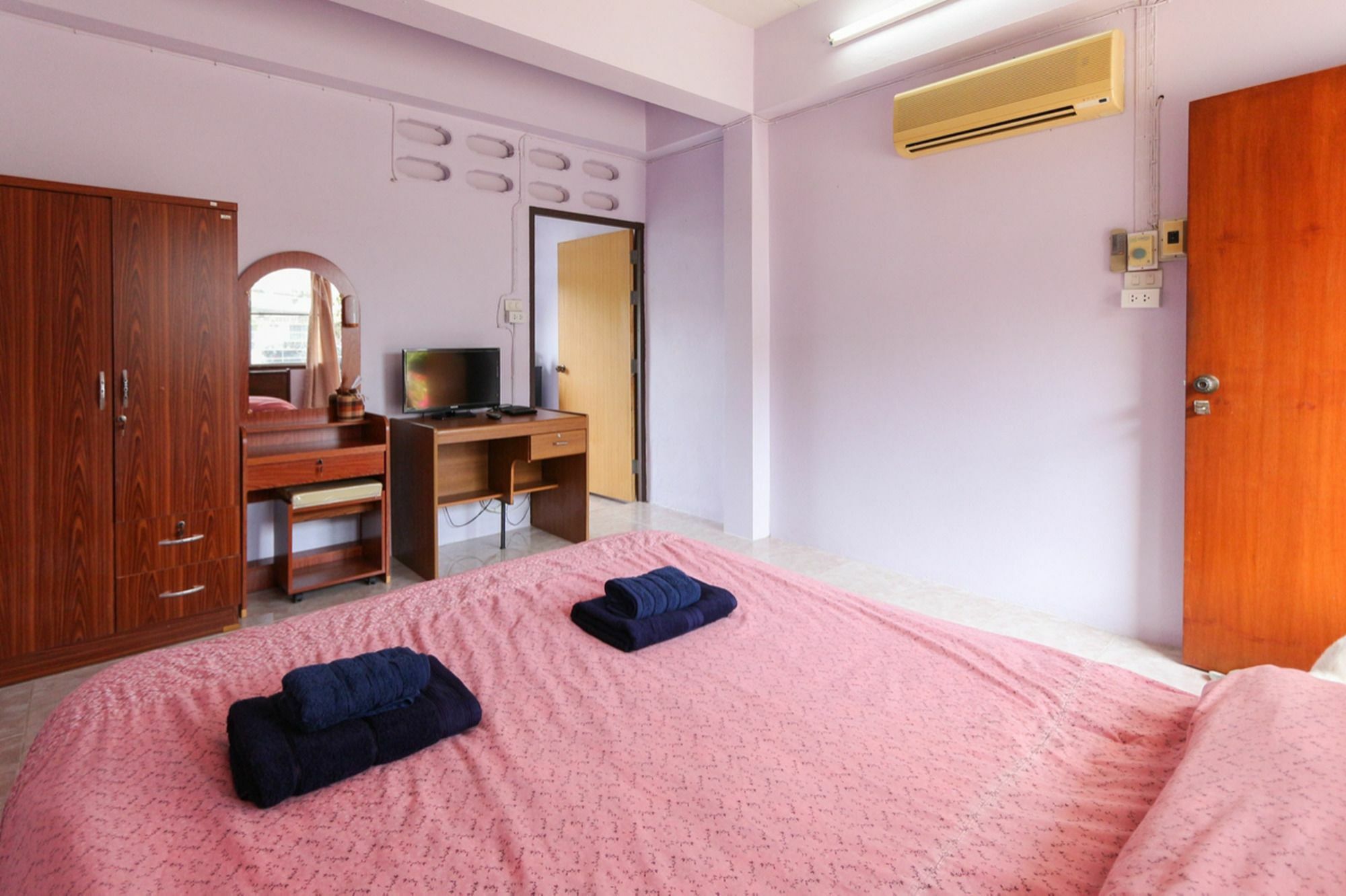 The Stay Guest House Лей Екстер'єр фото